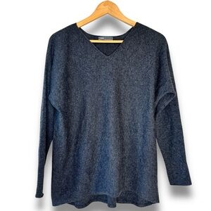 Vince Dark Charcoal Gray V-Neck Cashmere Sweater Size XS